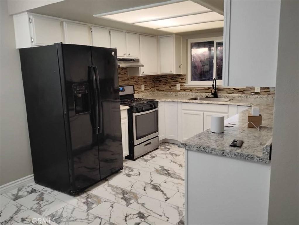 Apartment for rent at 44755 Jefferson Court, Lancaster, CA 93535