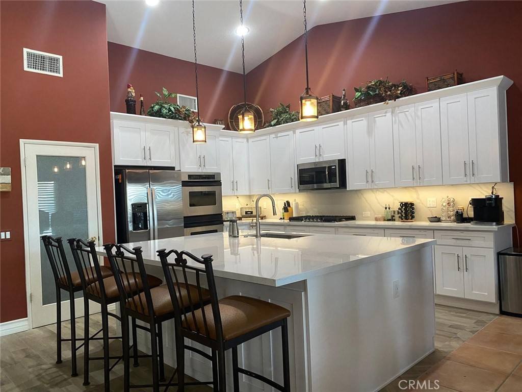 Apartment for rent at 80740 Indian Springs Dr, Indio, CA 92201