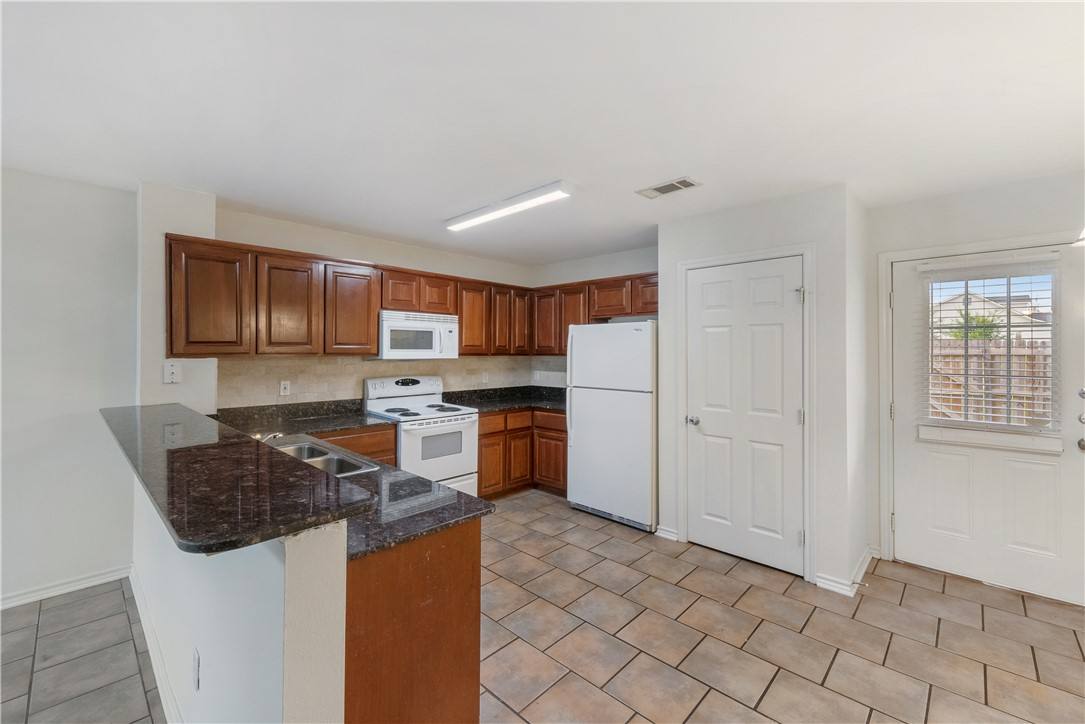 Apartment for rent at 1720 Boardwalk Court, College Station, TX 77840