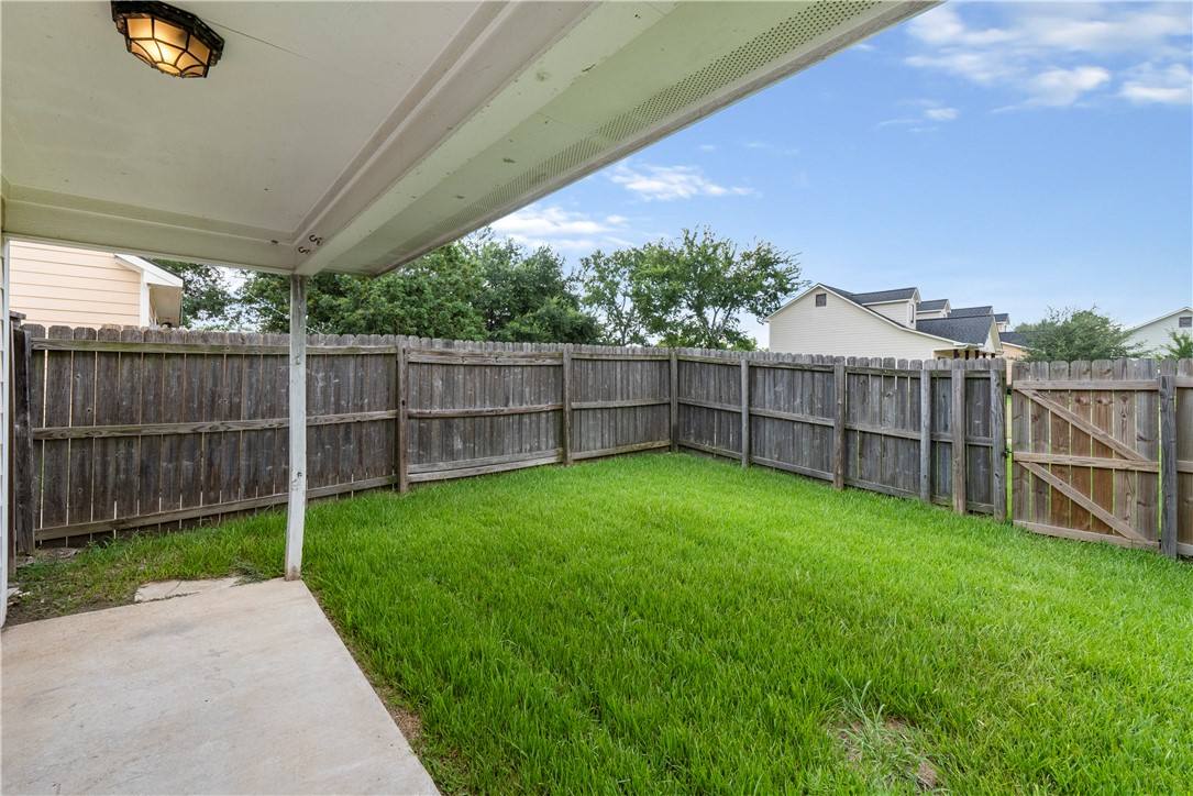 Apartment for rent at 1720 Boardwalk Court, College Station, TX 77840