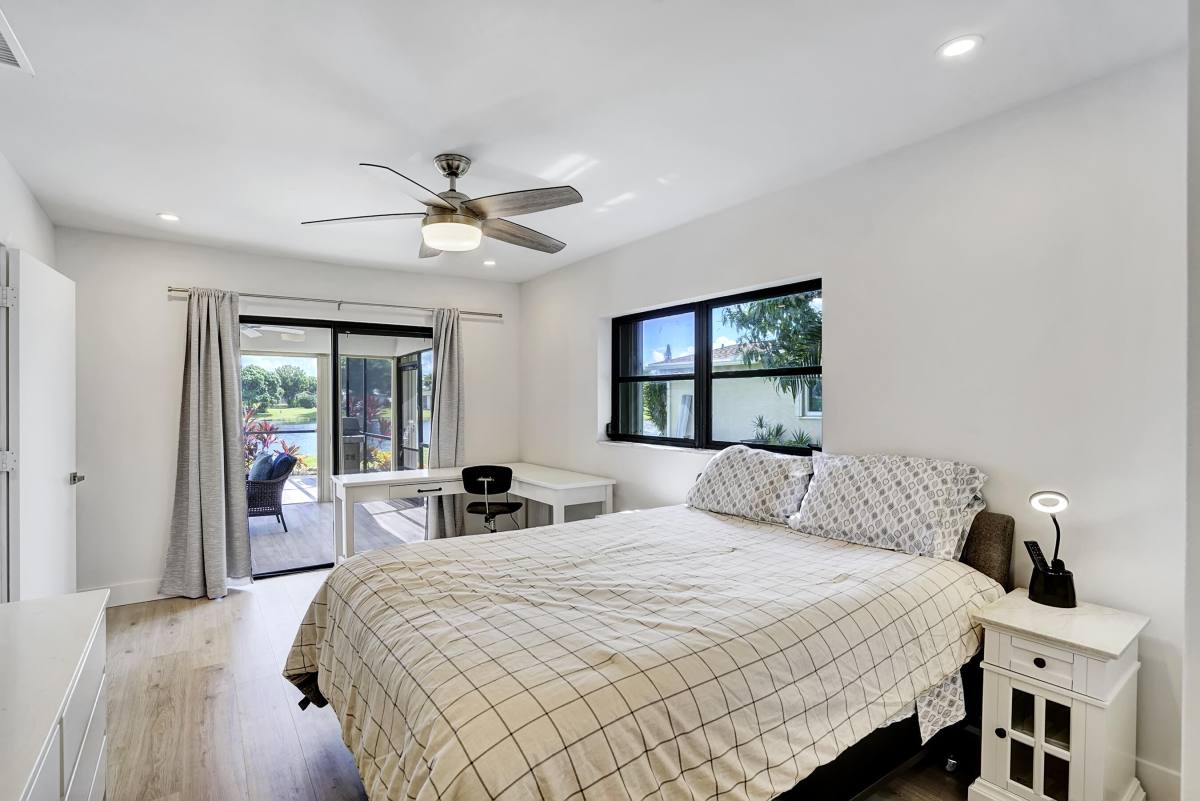 Apartment for rent at 14608 Country Side Lane, Delray Beach, FL 33484