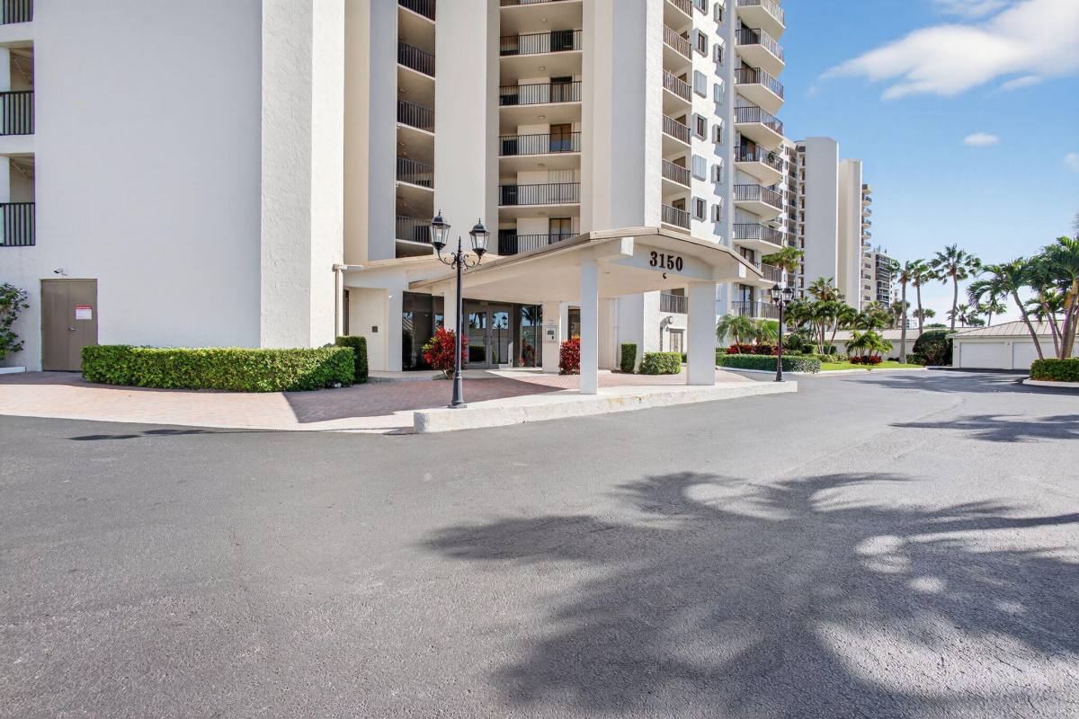 Apartment for rent at 3150 N Highway A1a #902, Fort Pierce, FL 34949