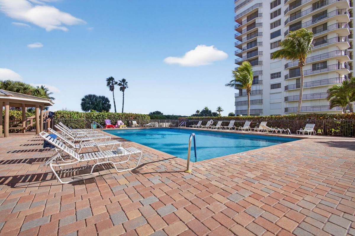 Apartment for rent at 3150 N Highway A1a #902, Fort Pierce, FL 34949
