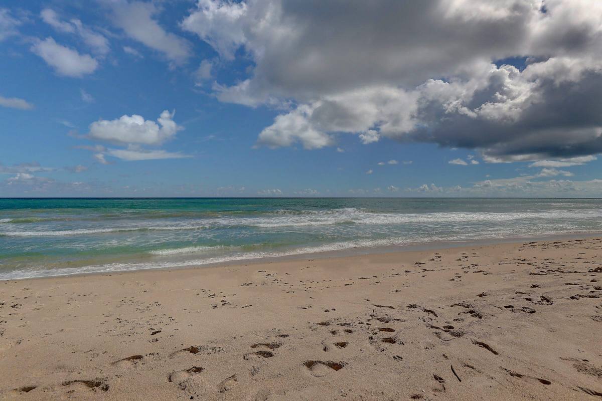 Apartment for rent at 3150 N Highway A1a #902, Fort Pierce, FL 34949