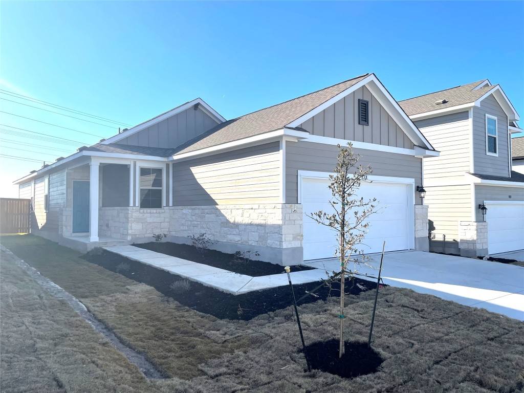 Apartment for rent at 121 Old Stagecoach Rd #121, Jarrell, TX 76537
