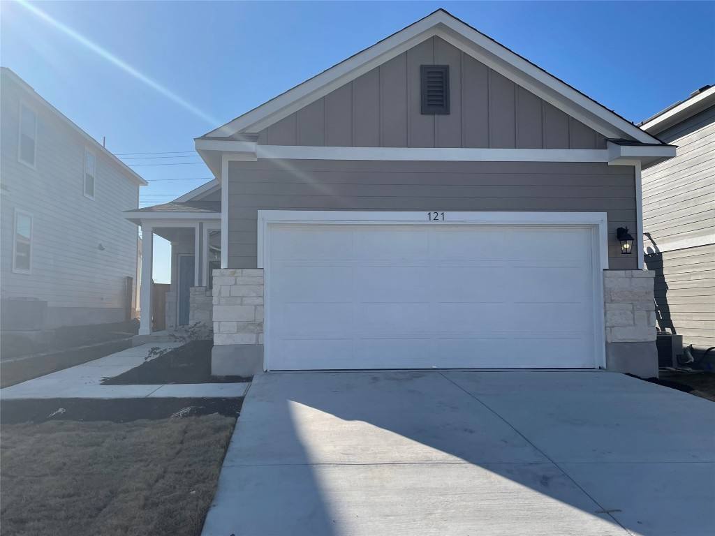 Apartment for rent at 121 Old Stagecoach Rd #121, Jarrell, TX 76537