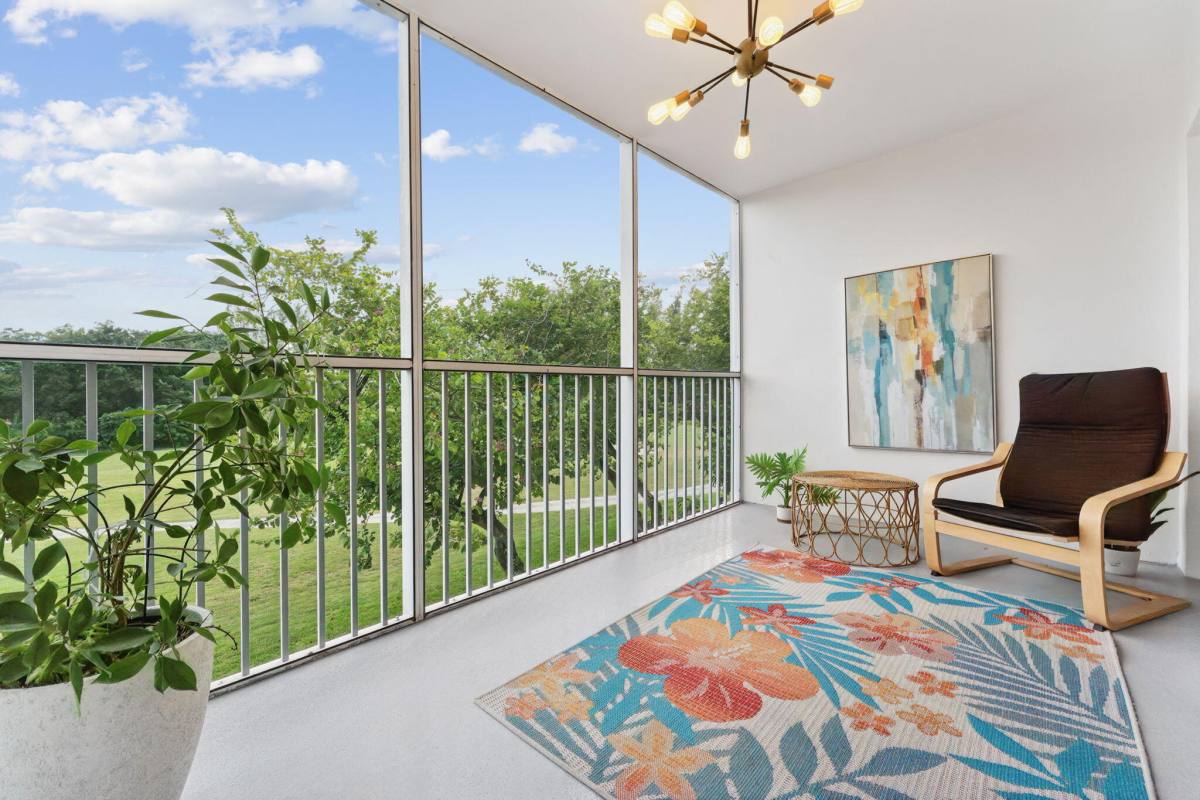 Apartment for rent at 3150 N Palm Aire Dr #308, Pompano Beach, FL 33069