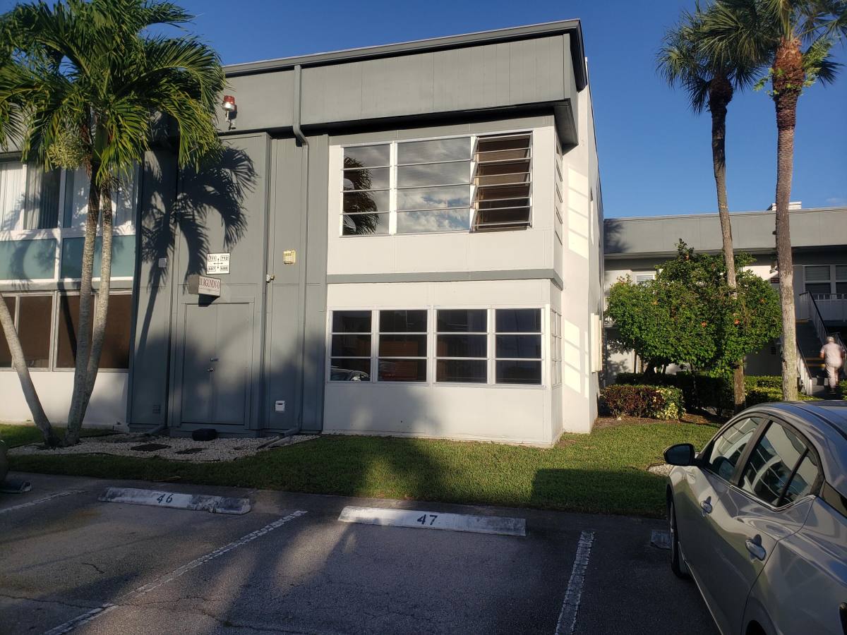 Condo for rent at 688 Burgundy L #688, Delray Beach, FL 33484
