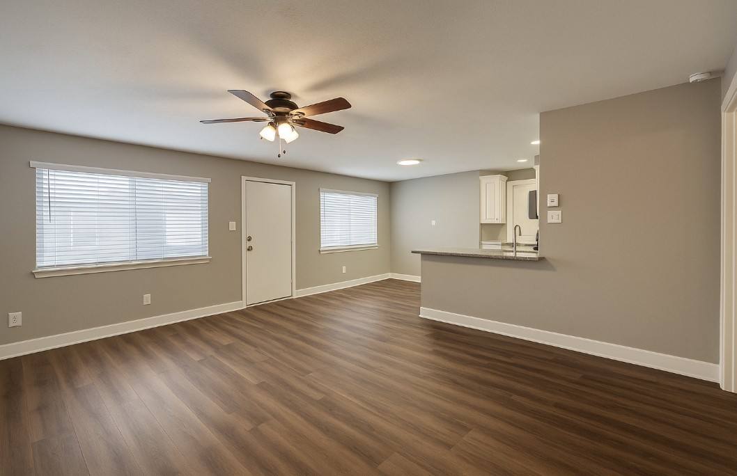 Apartment for rent at 101 Avondale St #12, Houston, TX 77006