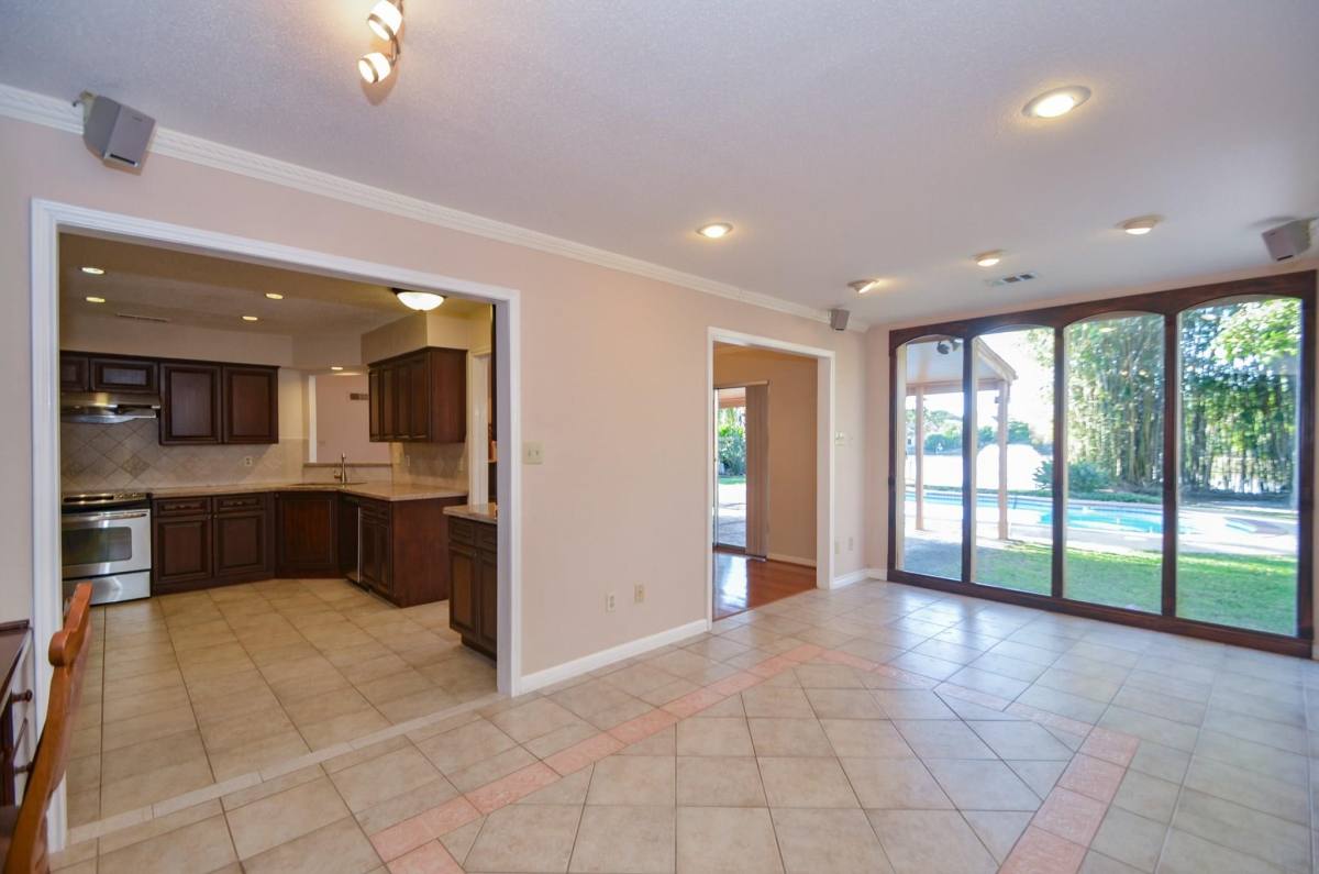 Apartment for rent at 2926 Williams Grant, Sugar Land, TX 77479