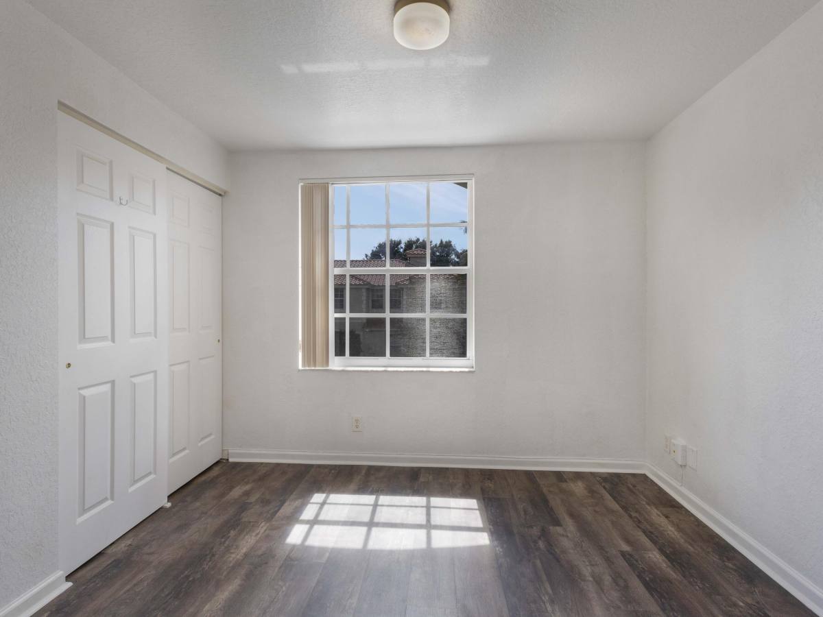 Townhouse for rent at 970 Summit Lake Dr #970, West Palm Beach, FL 33406
