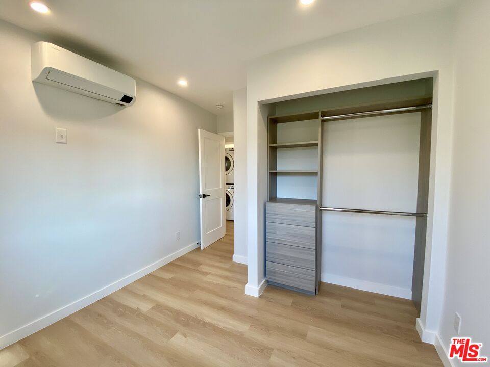 Apartment for rent at 3207 W 3rd St #10, Los Angeles, CA 90020