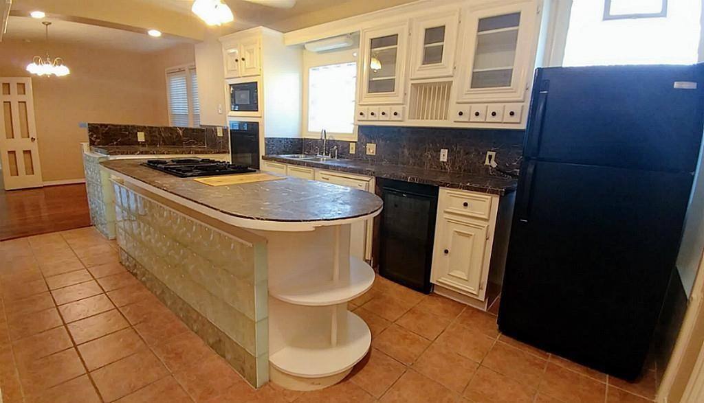 Apartment for rent at 1409 Wentworth St #1, Houston, TX 77004