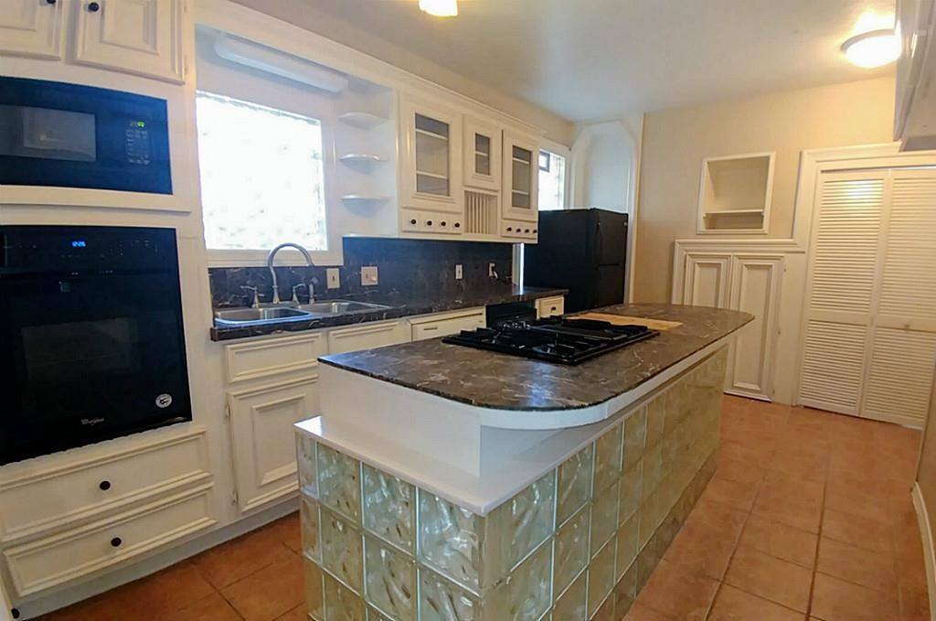 Apartment for rent at 1409 Wentworth St #1, Houston, TX 77004