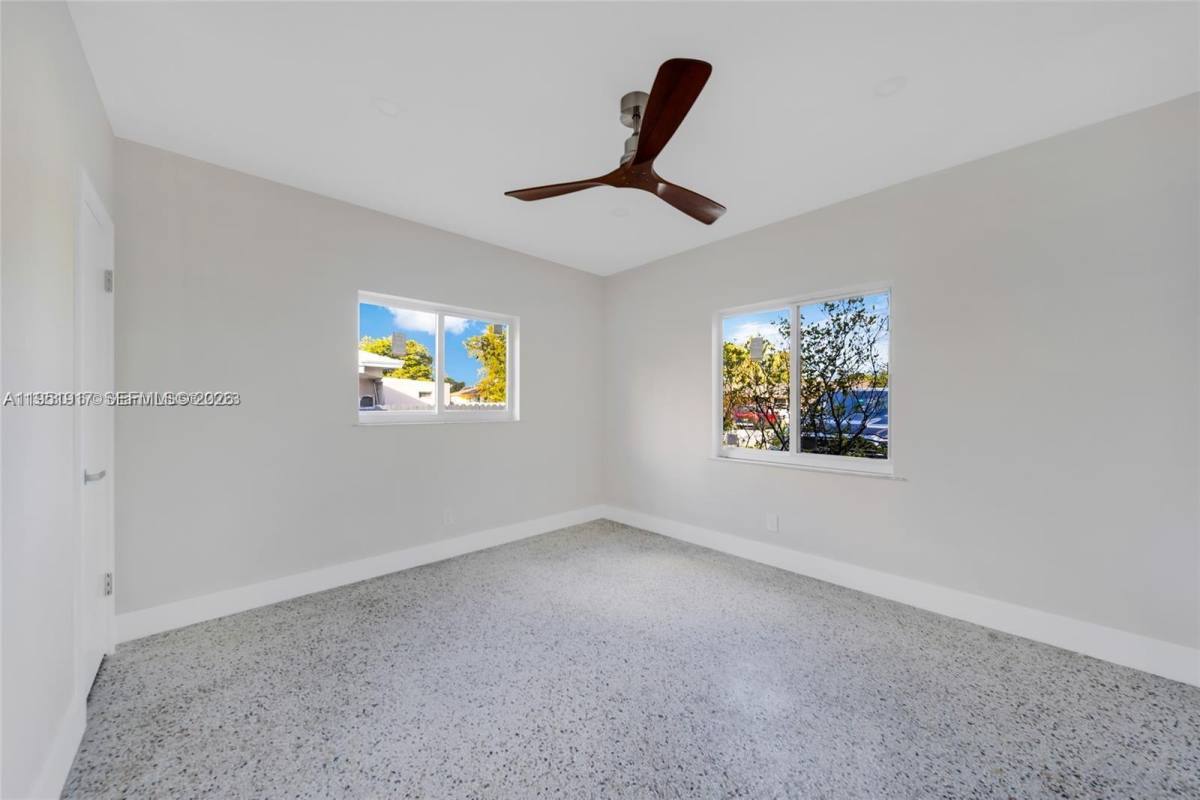 Apartment for rent at 11020 NE 10th Ave #11022, Miami, FL 33161
