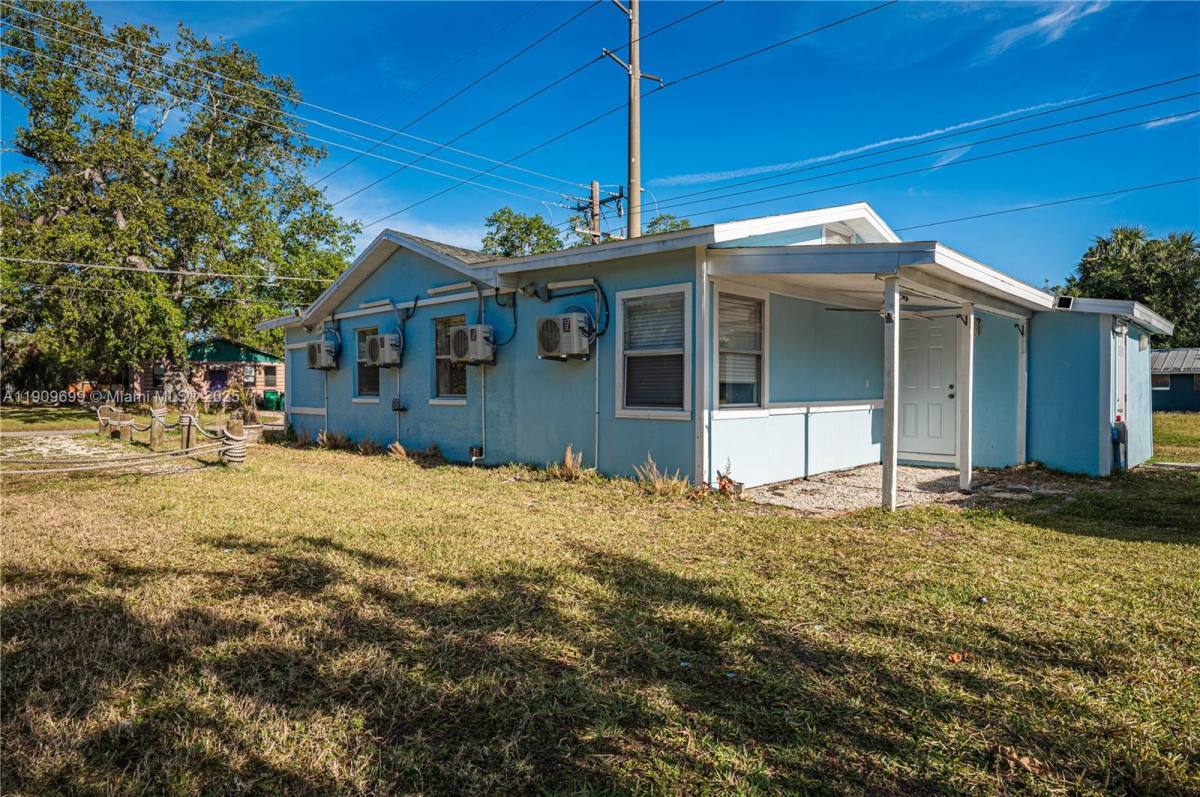 Apartment for rent at 4504 Oakley St #4504A, Punta Gorda, FL 33980