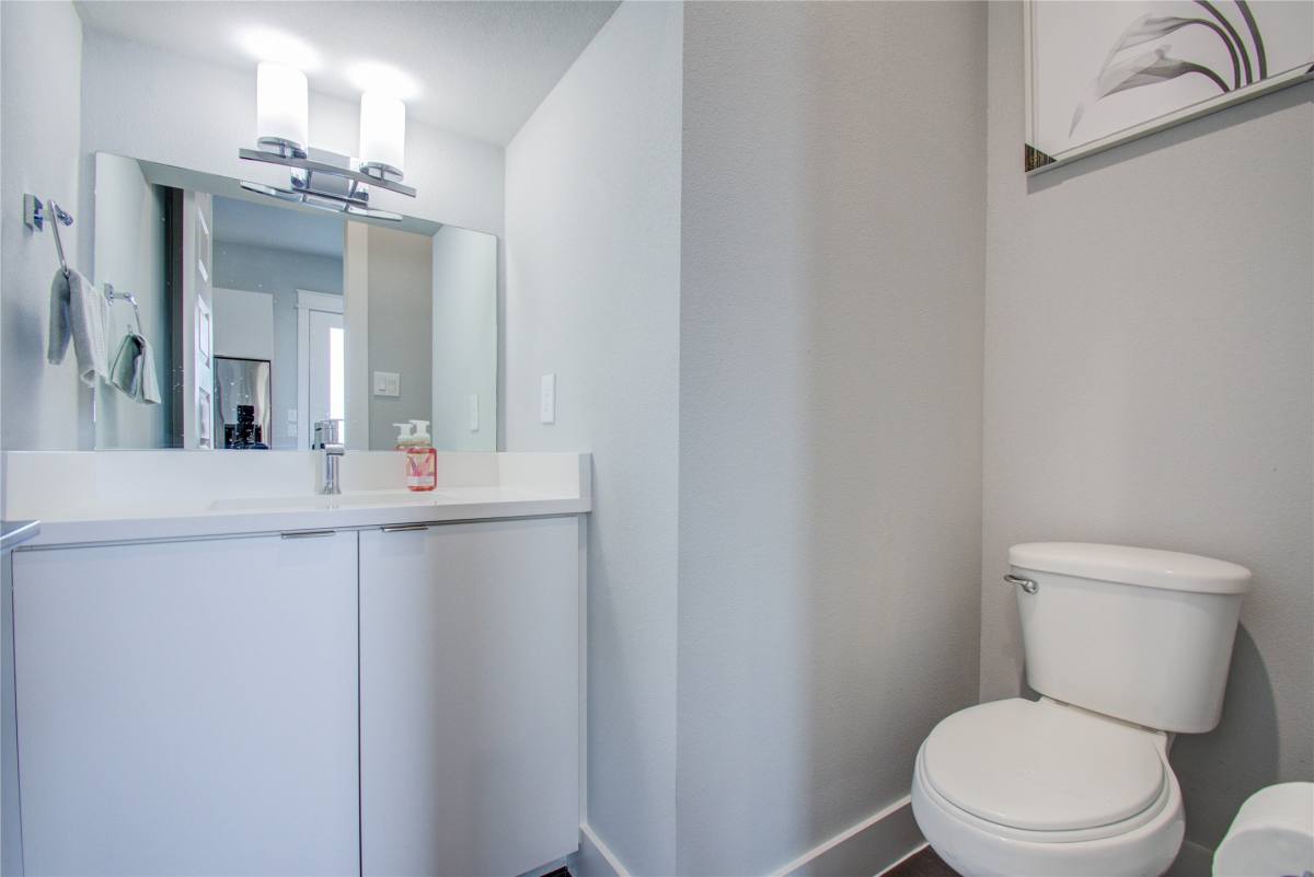 Townhouse for rent at 2549 Hollister Rd, Houston, TX 77080