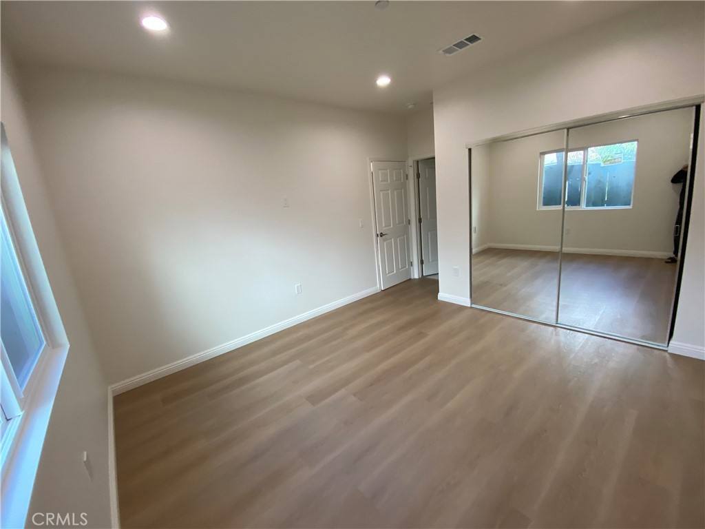 Apartment for rent at 18543 1 2 Ingomar St, Reseda, CA 91335