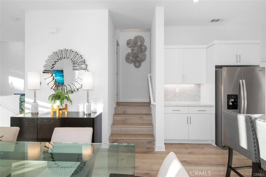 Apartment for rent at 1722 W Bushell St, Anaheim, CA 92805