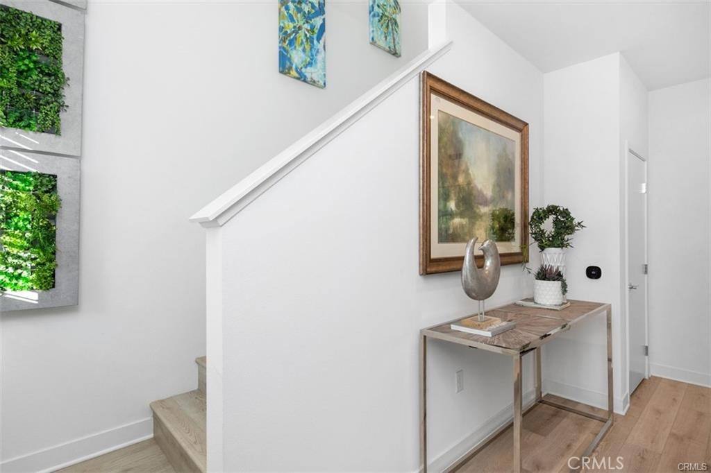 Apartment for rent at 1722 W Bushell St, Anaheim, CA 92805