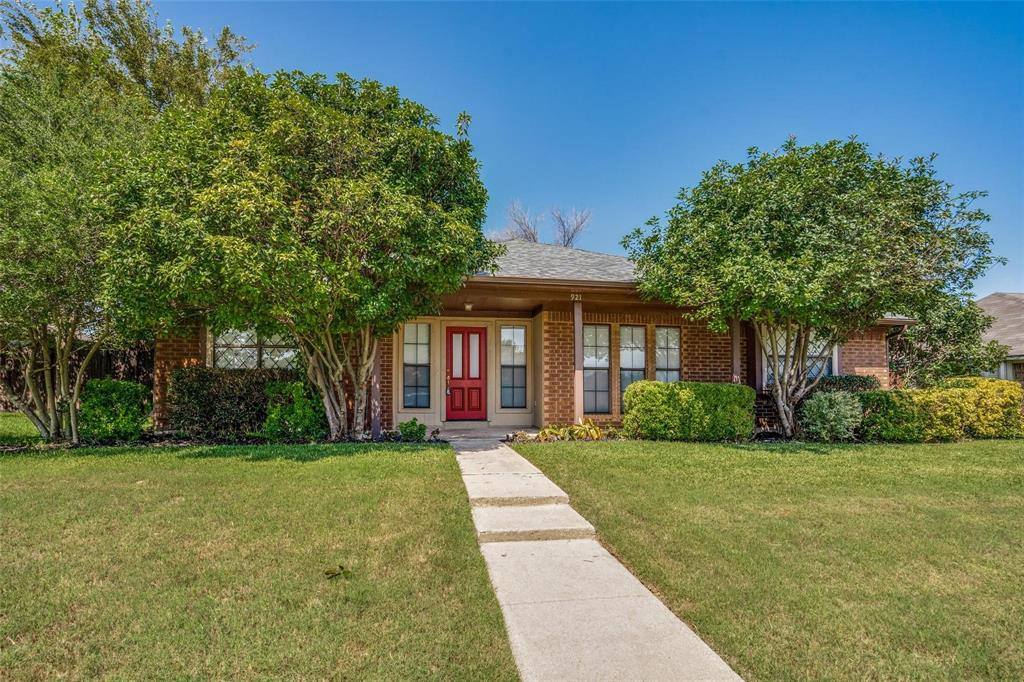 Apartment for rent at 921 Baxter Dr #921, Plano, TX 75025