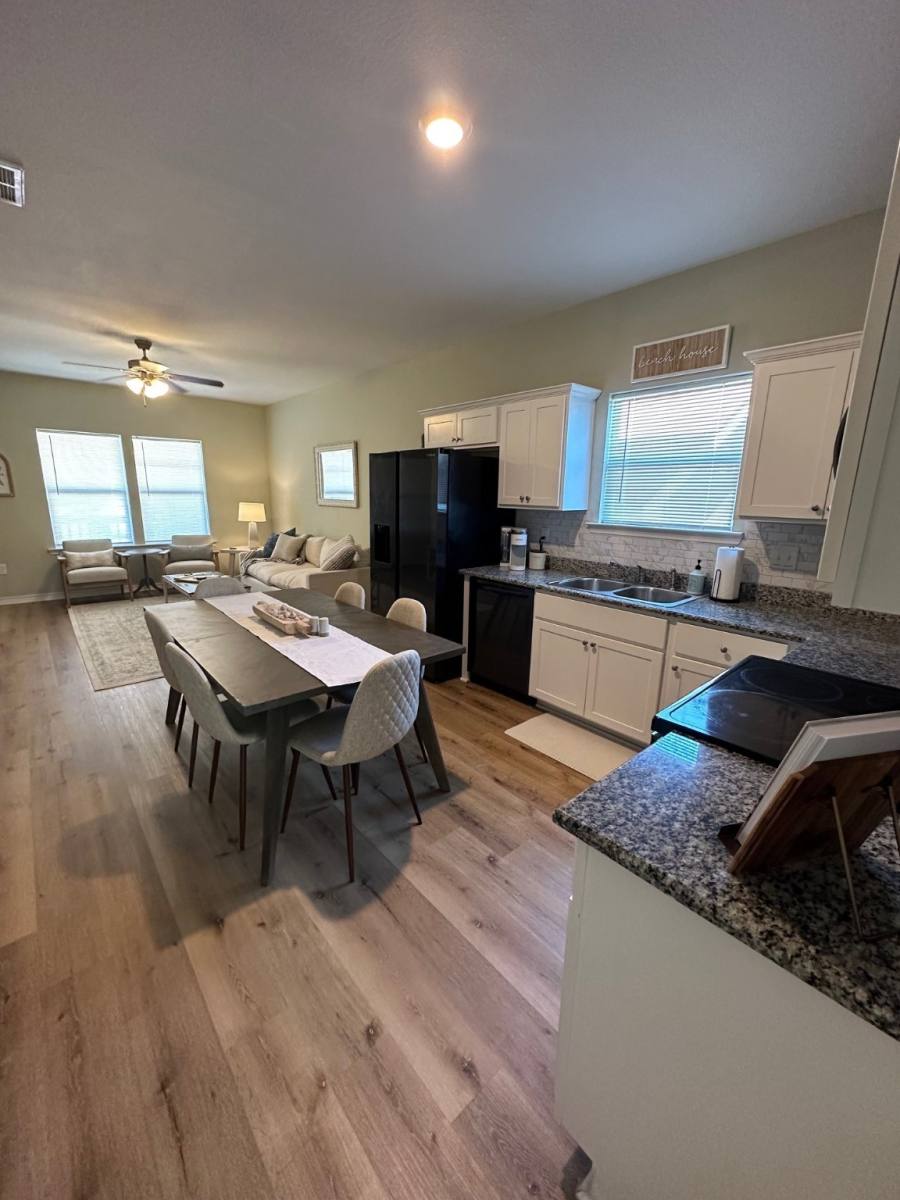 Apartment for rent at 5419 Ave N #1 2, Galveston, TX 77551