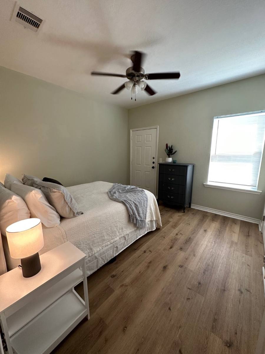 Apartment for rent at 5419 Ave N #1 2, Galveston, TX 77551