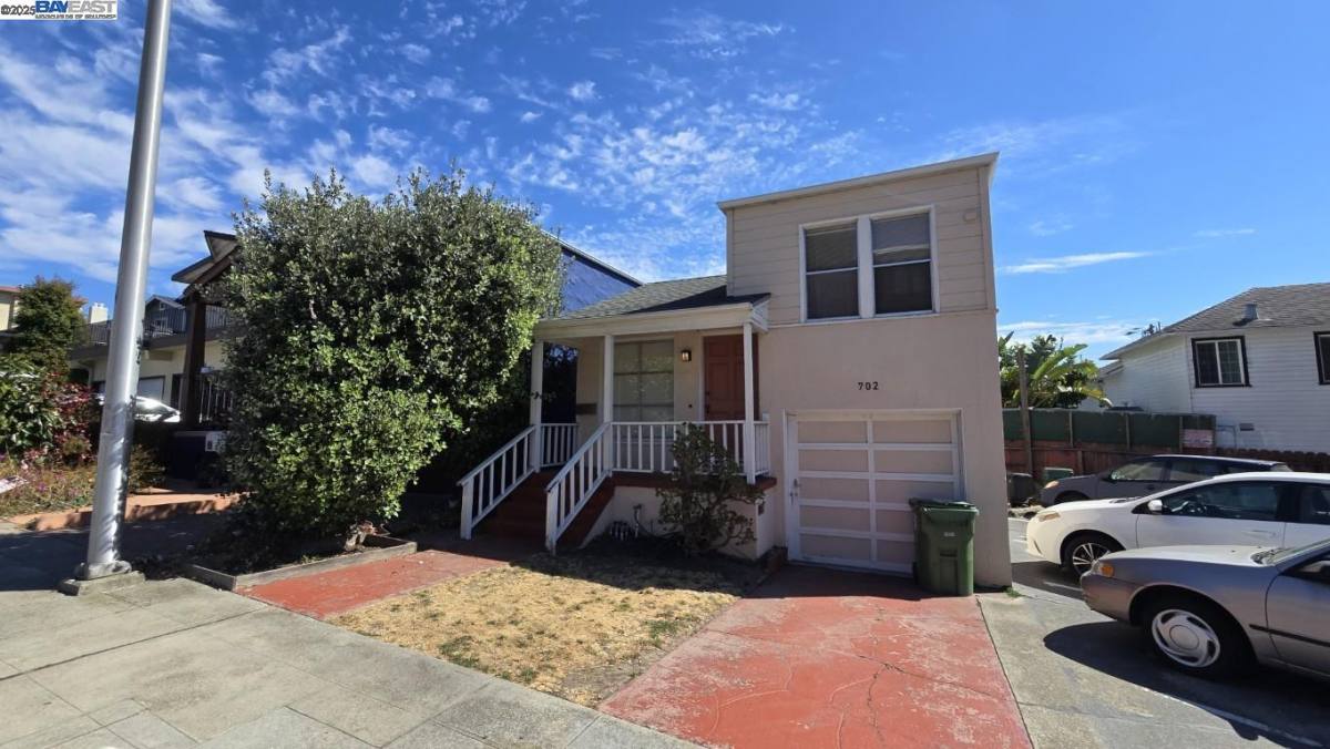 Apartment for rent at 702 Solano Ave #702, Albany, CA 94706