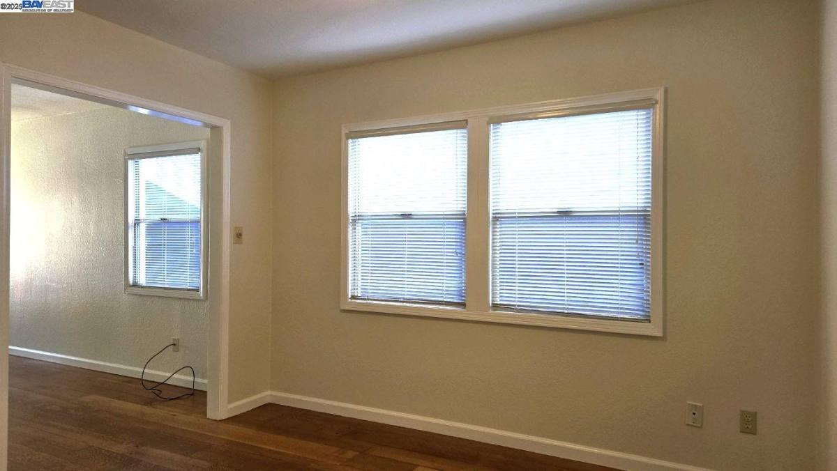 Apartment for rent at 702 Solano Ave #702, Albany, CA 94706