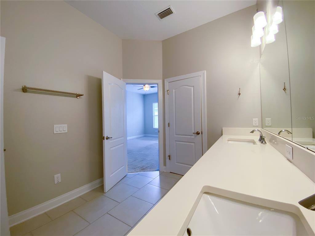 Townhouse for rent at 1011 Lychee Court, Lake Mary, FL 32746