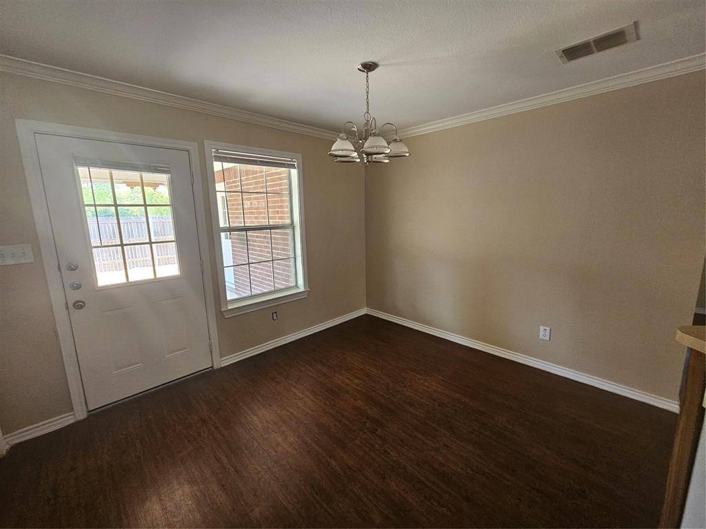 Apartment for rent at 1605 Stuart Rd, Denton, TX 76209