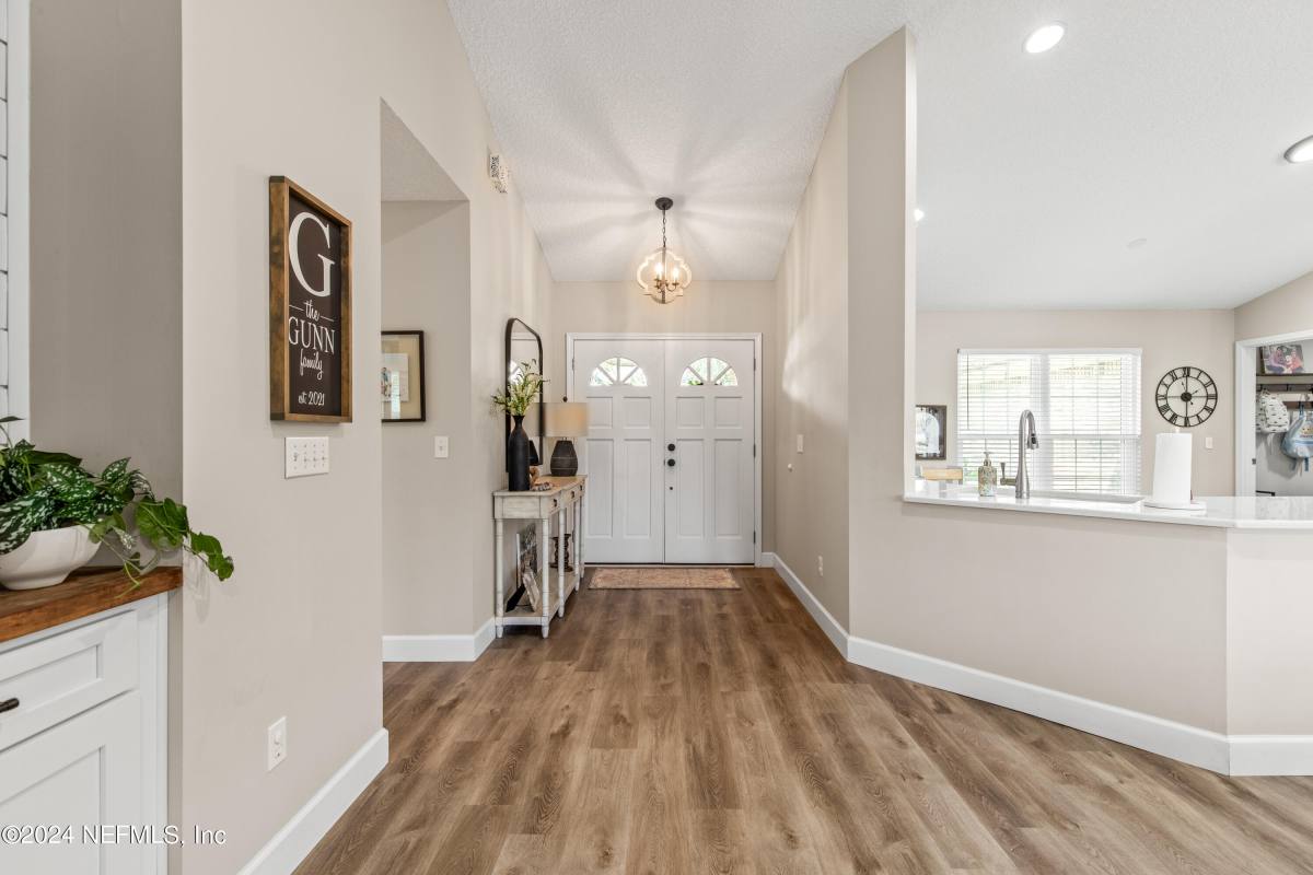 Apartment for rent at 1587 Shelter Cove Dr, Fleming Island, FL 32003