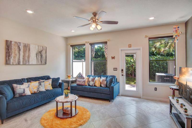 Townhouse for rent at 2374 Post St, West Palm Beach, FL 33406