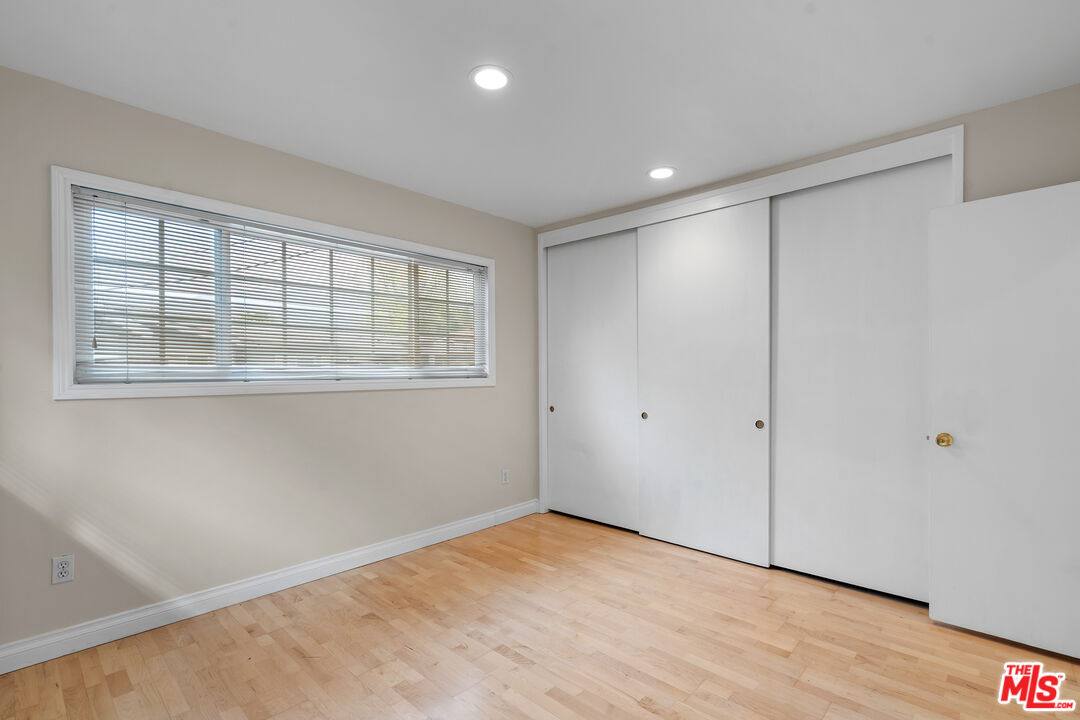 Apartment for rent at 9631 Crystal View Dr, Tujunga, CA 91042