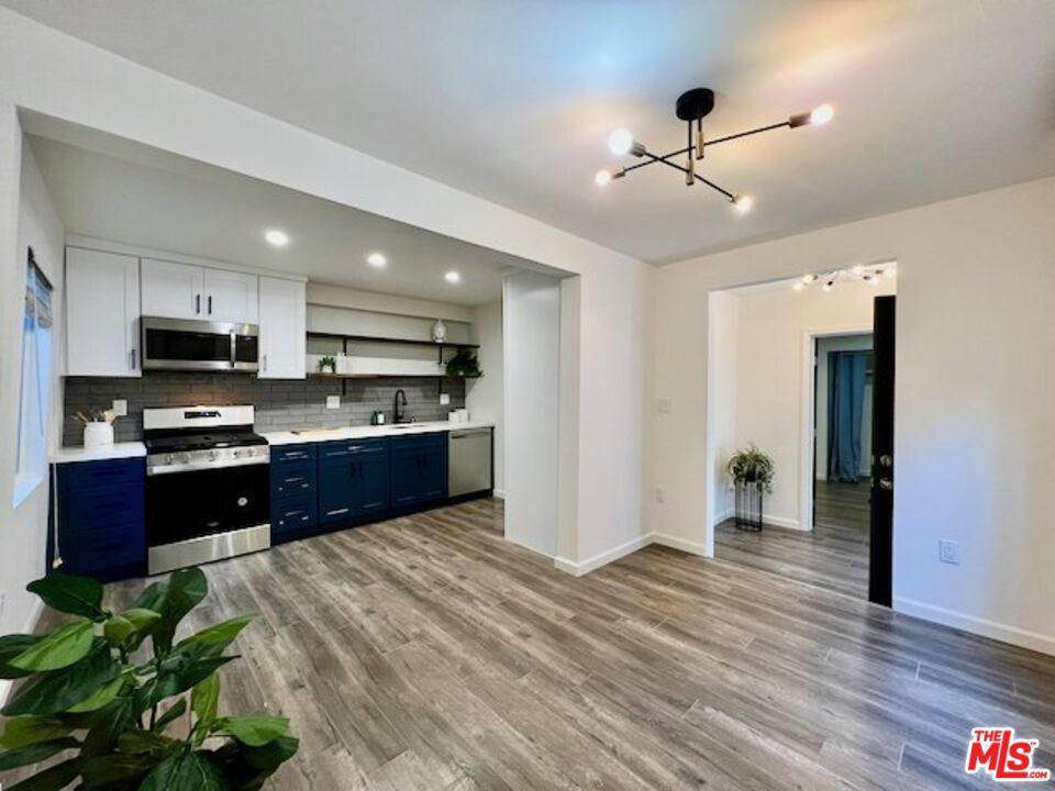 Apartment for rent at 656 1 2 N Dillon St #656, Los Angeles, CA 90026