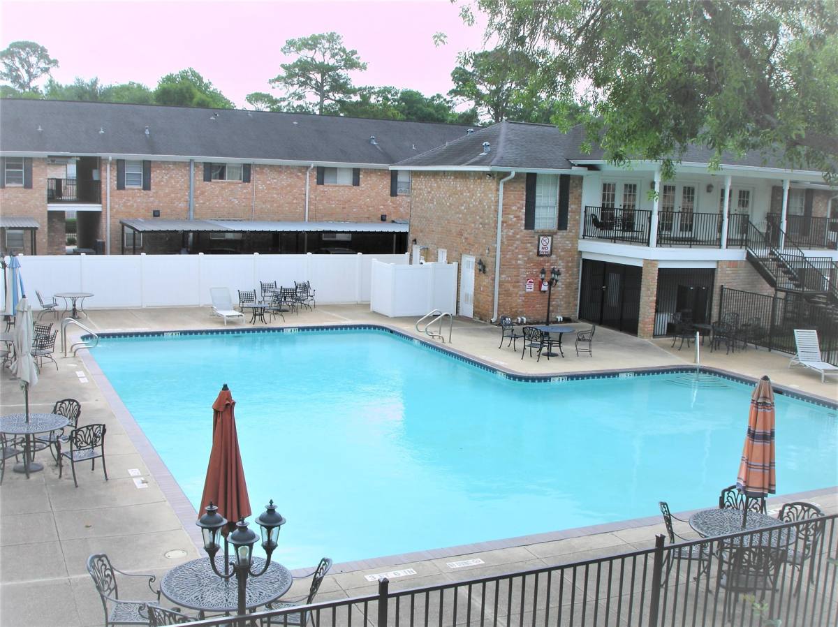 Condo for rent at 14333 Memorial Dr #41, Houston, TX 77079