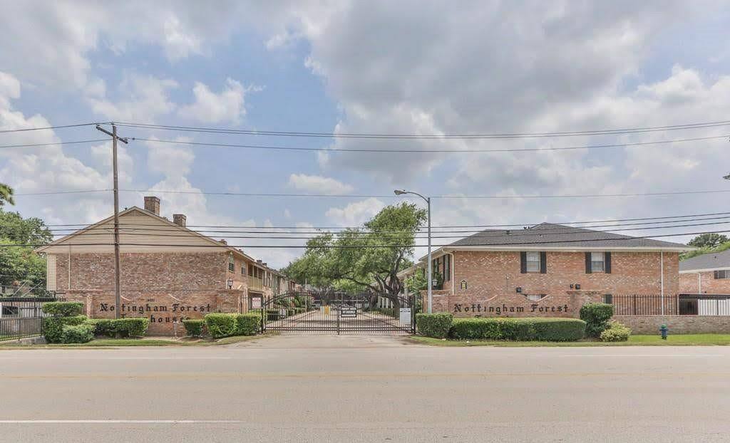 Condo for rent at 14333 Memorial Dr #41, Houston, TX 77079