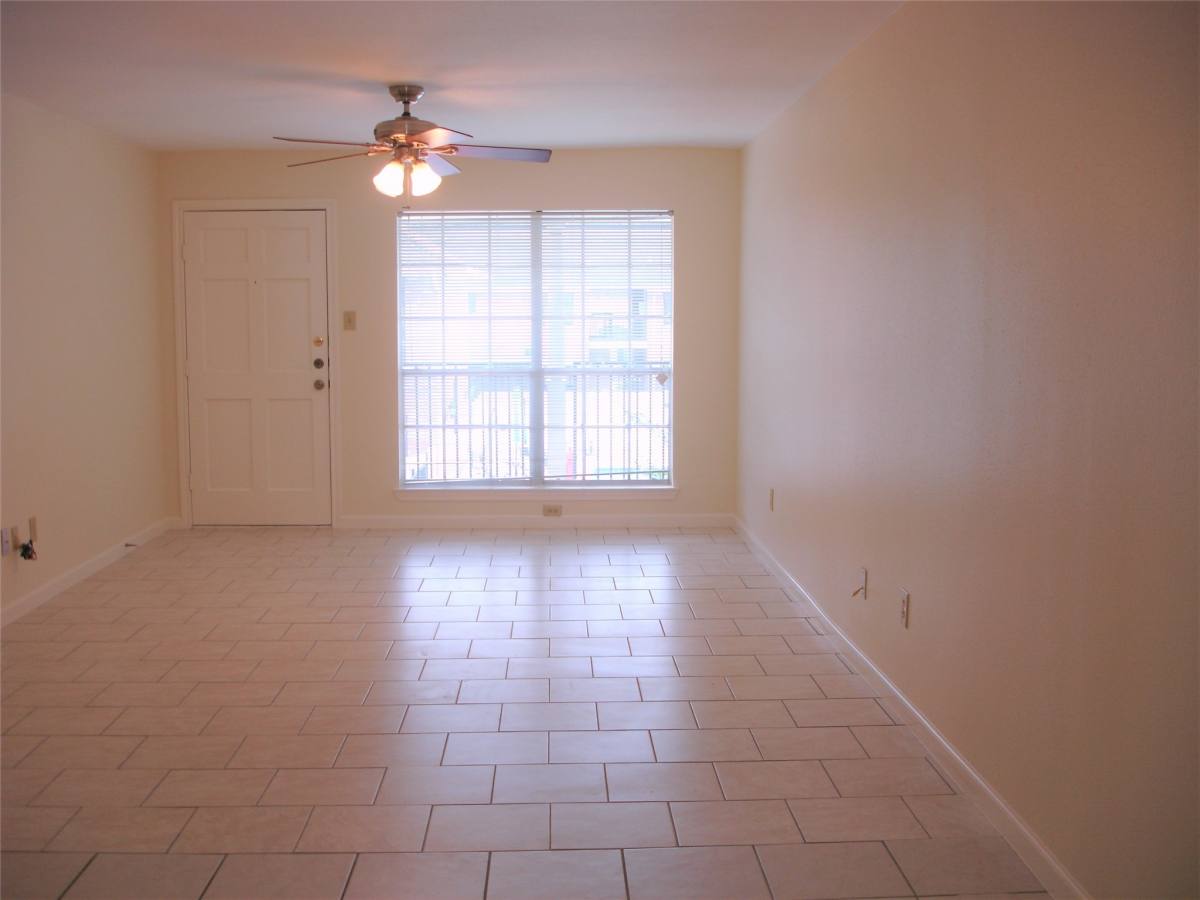 Condo for rent at 14333 Memorial Dr #41, Houston, TX 77079