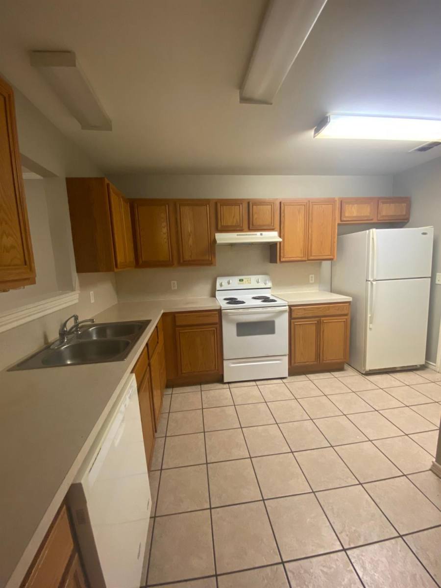Apartment for rent at 5420 Kemper St #5420A, Lubbock, TX 79416