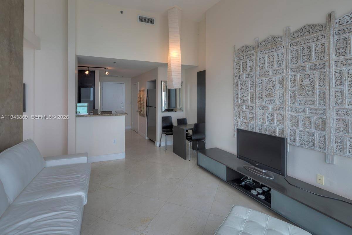 Apartment for rent at 6515 Collins Ave #1804, Miami Beach, FL 33141