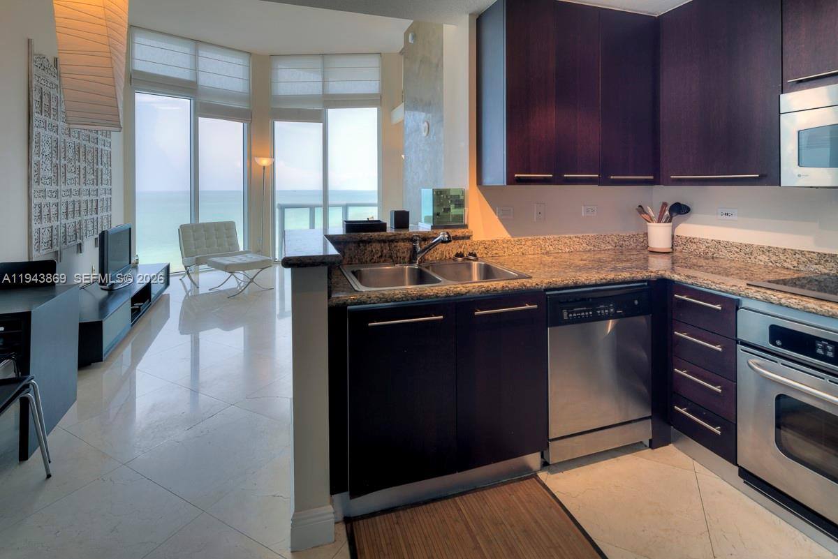 Apartment for rent at 6515 Collins Ave #1804, Miami Beach, FL 33141