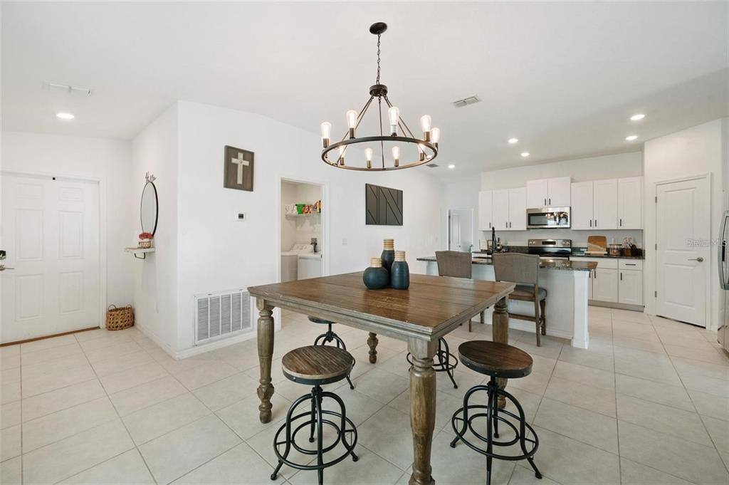 Apartment for rent at 5517 Blue Azure Dr, Wimauma, FL 33598