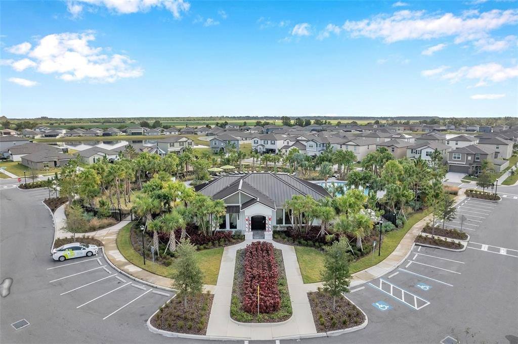 Apartment for rent at 5517 Blue Azure Dr, Wimauma, FL 33598