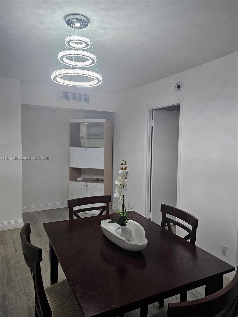 Apartment for rent at 20400 W Country Club Dr #301, Miami, FL 33180