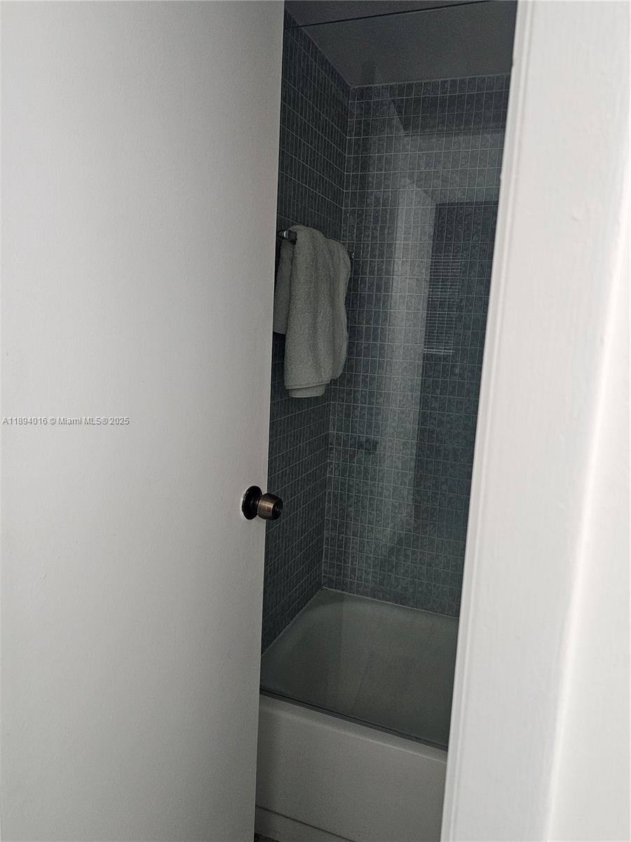 Apartment for rent at 20400 W Country Club Dr #301, Miami, FL 33180