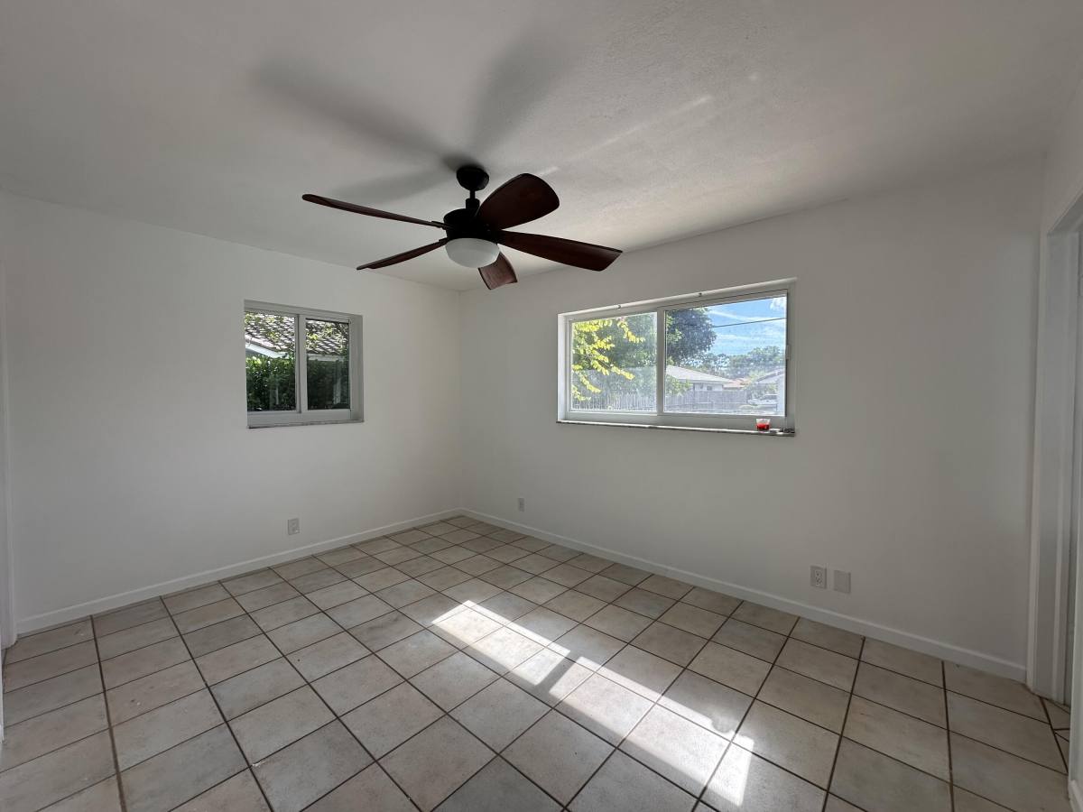 Apartment for rent at 2030 Bonnie St, Boca Raton, FL 33486