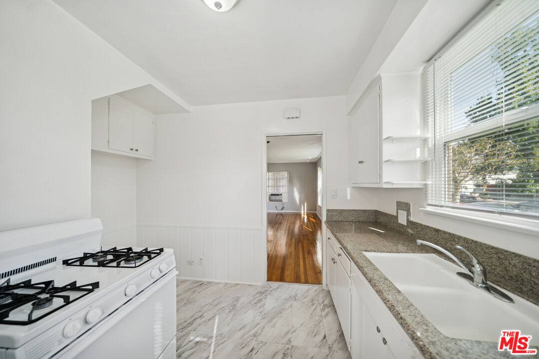 Apartment for rent at 5329 Vantage Ave #1, Valley Village, CA 91607