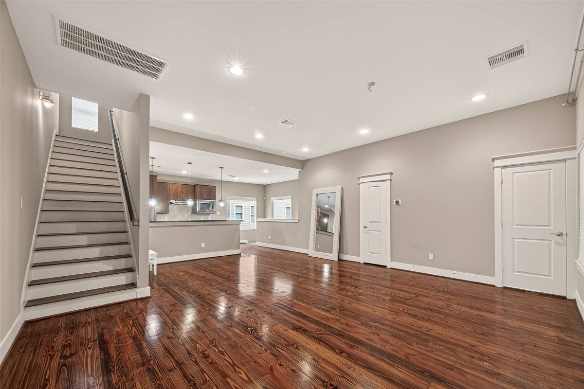 Apartment for rent at 1510 Crockett St #1510B, Houston, TX 77007