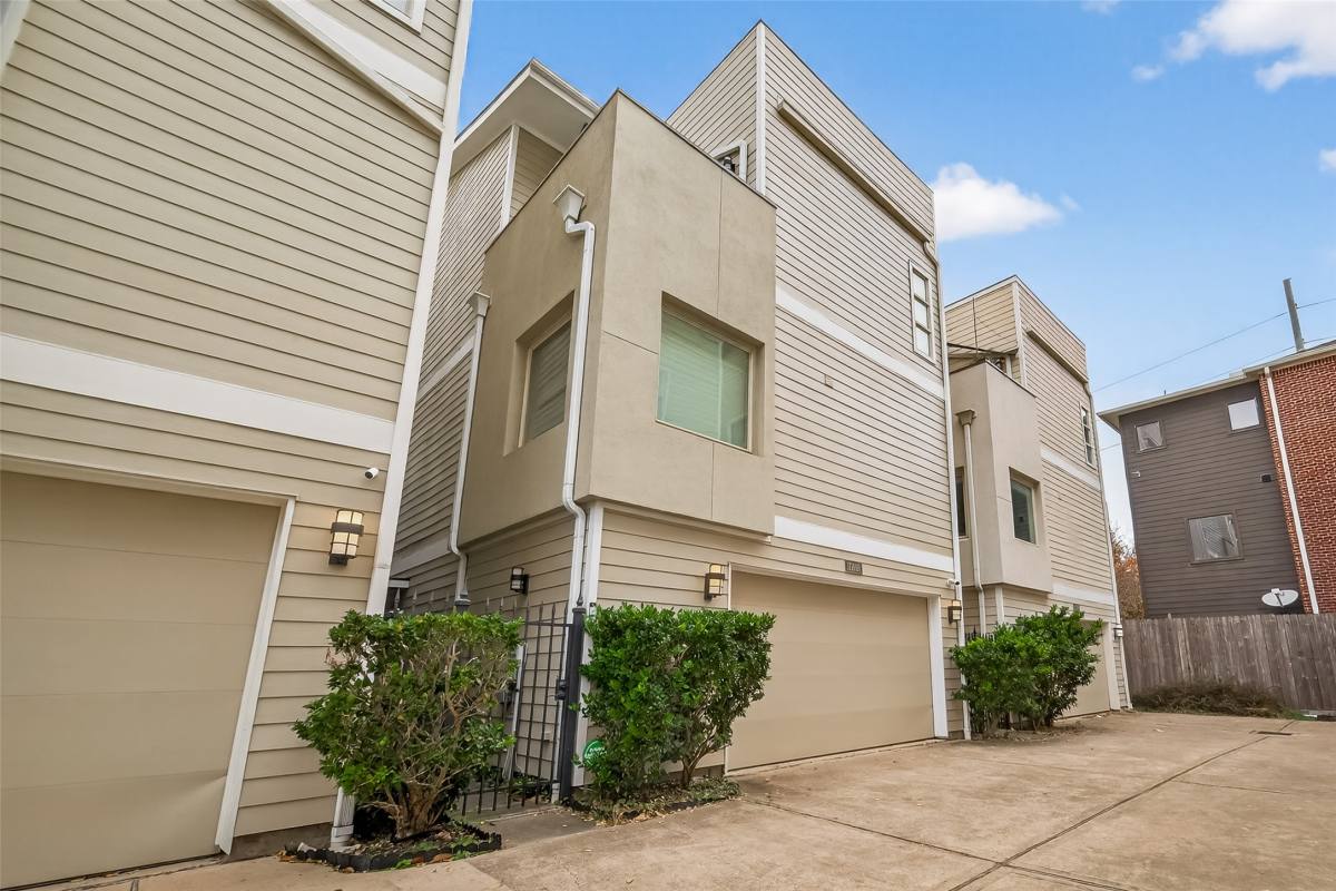 Apartment for rent at 1510 Crockett St #1510B, Houston, TX 77007