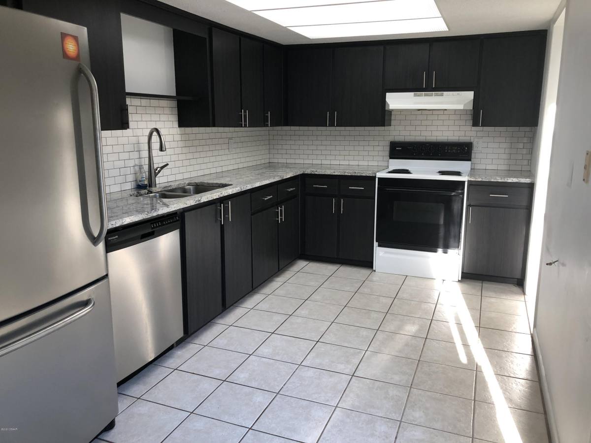 Apartment for rent at 102 Timberline Trail #102, Ormond Beach, FL 32174
